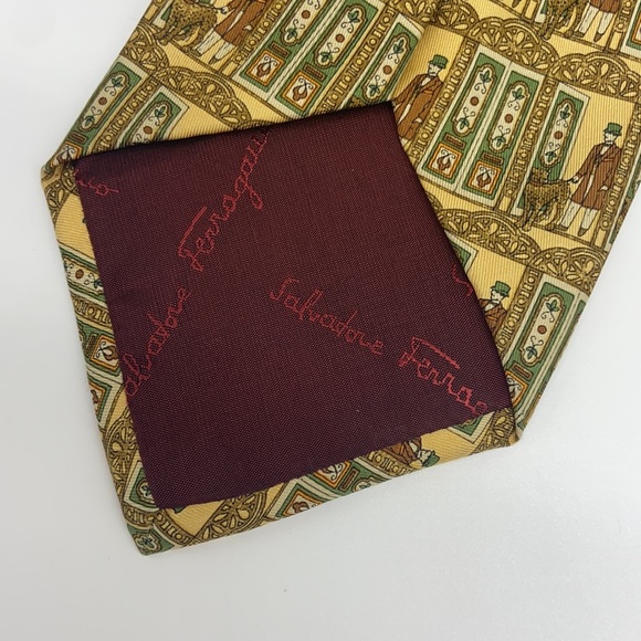 Salvatore FERRAGAMO Yellow Silk Necktie - Picture 3 of 4
